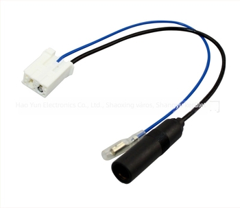 Toyota autóhifi antenna kábel, réz, modell TO-07, 12V