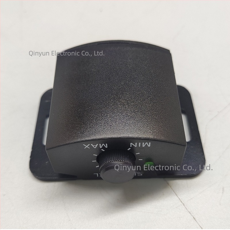 Autóhifi erősítő hangerő távirányító, PVC anyag, 12V tápegység, univerzális kompatibilitás, márka Full phoneme, súly 0,1 kg