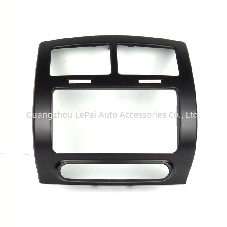 Toyota IST 2007-2010 műszerfal fascia panel – hang- / navigáció DVD/CD/GPS kompatibilis