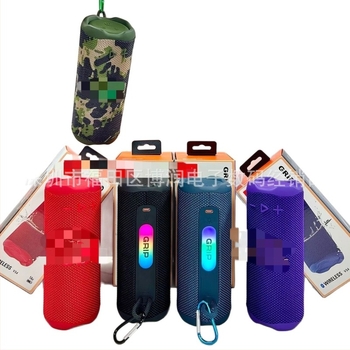 Bluetooth hordozható hangszóró két hangszóróval, BT 5.0, 100 Hz–20 kHz, IPX6 vízálló, beépített 300–500 mAh akkumulátor
