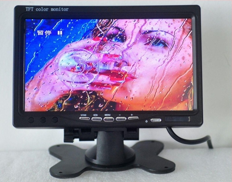 7 hüvelykes autóhátsó nézet monitor, digitális LCD, felbontás 720×540, AV bemenet, PAL/NTSC
