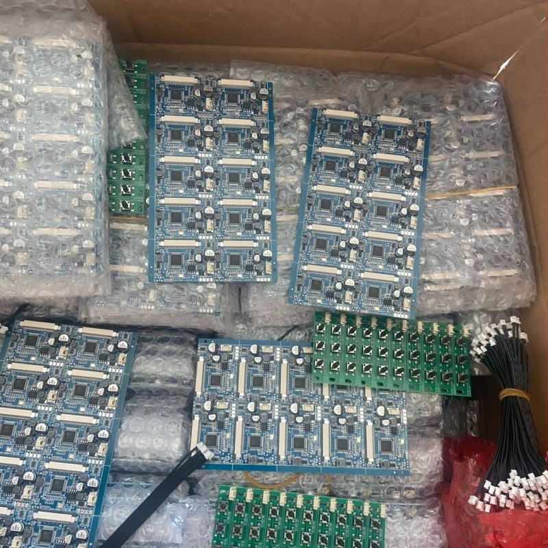 Autóipari kijelzővezérlő PCB, modell Hmt103, 4,3 hüvelykes kijelző, bemenet AV CVBS, NTSC/PAL, felbontások 800x480, 1024x600, 480x272