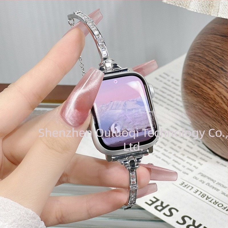 Fém Apple Watch szíj cirkón kristályokkal – divatos kialakítás, S10-kompatibil