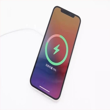MagSafe vezeték nélküli töltő 15W PD mágneses töltéssel az iPhone 14-es sorozathoz