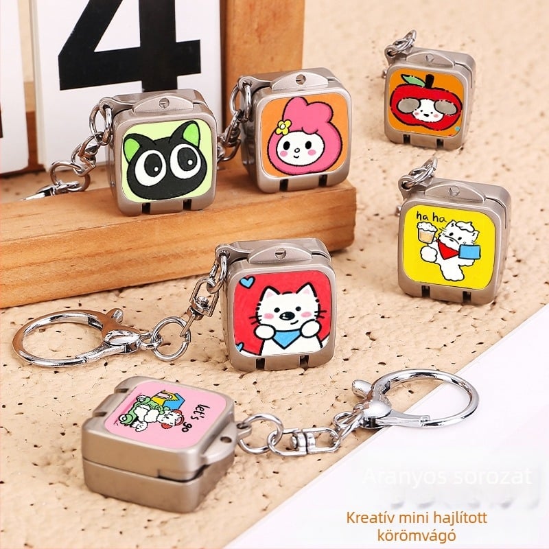 Hordozható összecsukható körömvágó olló egy kattintásos nyitással – macskás kulcstartó medál