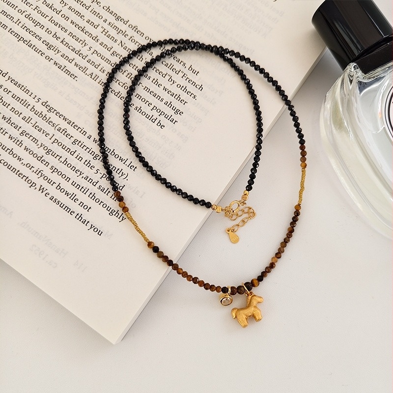 925 ezüst lómedállal ellátott nyaklánc, gyöngy lánccal, kézzel készített, állatövi motívum