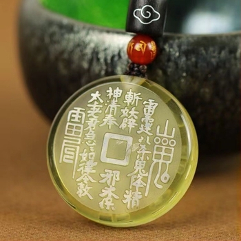 Medálos nyaklánc Tai Chi Bagua motívummal, kilenc karakteres mantra, mesterséges kristály, precíz gyártás, 2025 tavasz