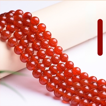 Vörös achát szórt gyöngyök – csiszolás és polírozás, eredeti dizájn, nemes mintázat