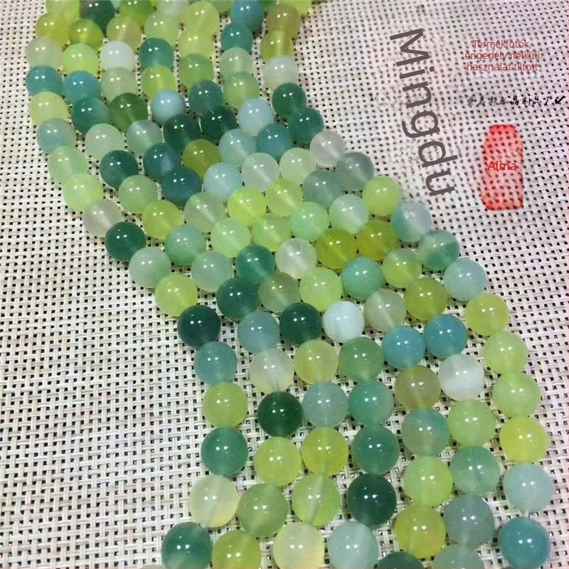 Agat gyöngyök, chalcedon-kezelésű, barokk stílusú kerek gyöngyök, nemes mintázat