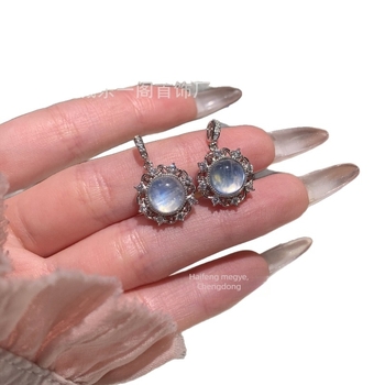 925-ös ezüst nyaklánc jáde betéttel, kör alakú