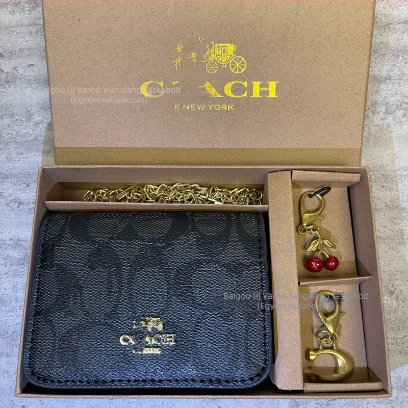 Cross-Border kis PU anyagú clutch – vízszintes négyszögletes forma, nyitott felső, belső dokumentumrekesz, bőr belsővel