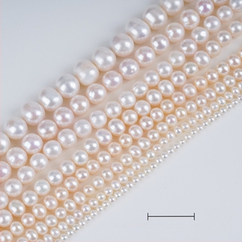 Közel kör alakú édesvízi gyöngyök – természetesek, DIY ékszerekhez