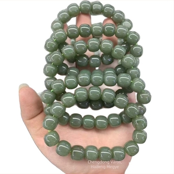 Qinghai-anyagú Hetian jade – régi stílusú gyöngyös karkötő medállal, egyszerű és sokoldalú