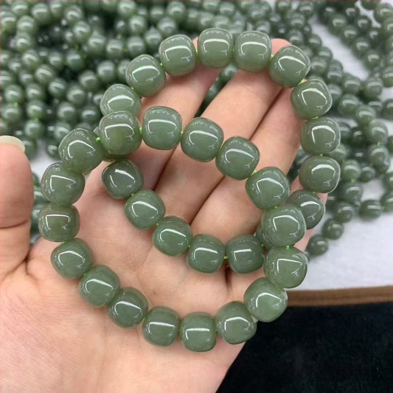 Qinghai-anyagú Hetian jade – régi stílusú gyöngyös karkötő medállal, egyszerű és sokoldalú