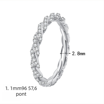 Női S925 ezüst Moissanite gyűrű, csavarodó és rakható kialakítás, elegáns köves sáv