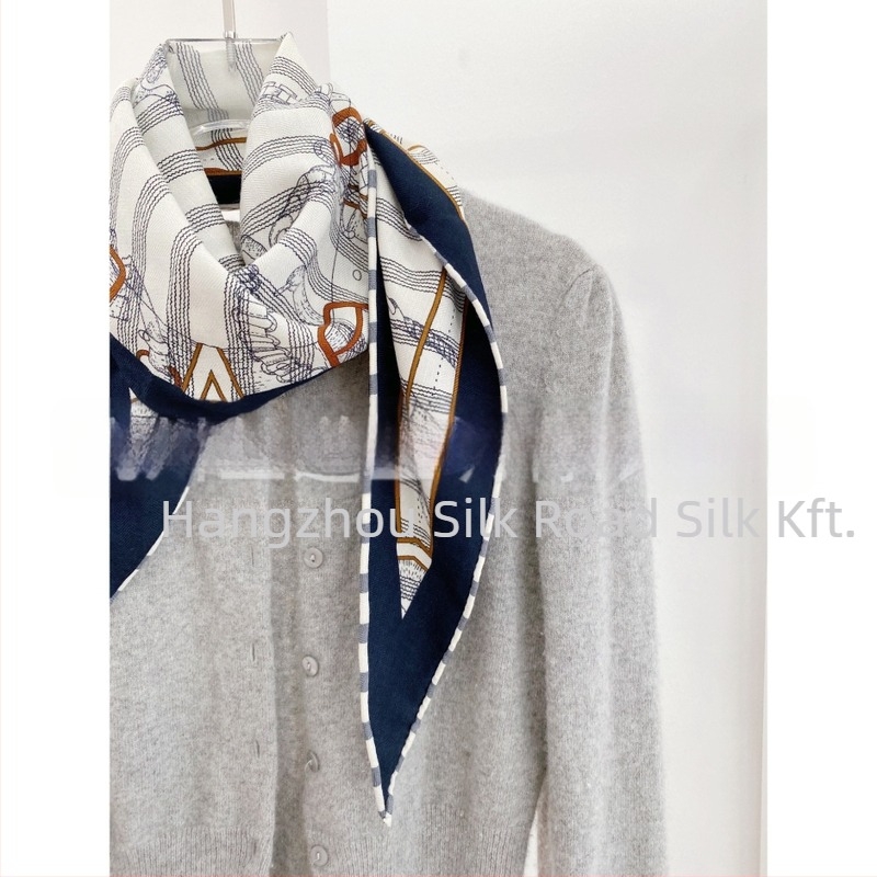 Selyemgyapjú sál rombuszos mintával, kétoldalas, téli szezonra - márka Silk store/Silk road