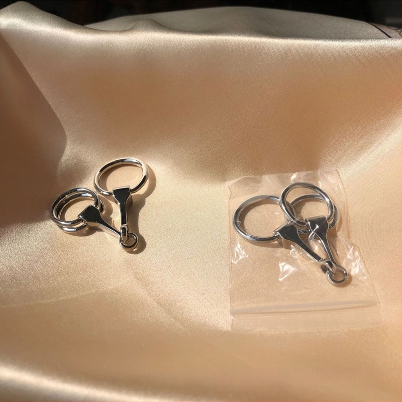 Fém sálkapocs négyzetes sálhoz – francia retro stílus, selyemsálakhoz | Márka SIGISHIR/sigixuan