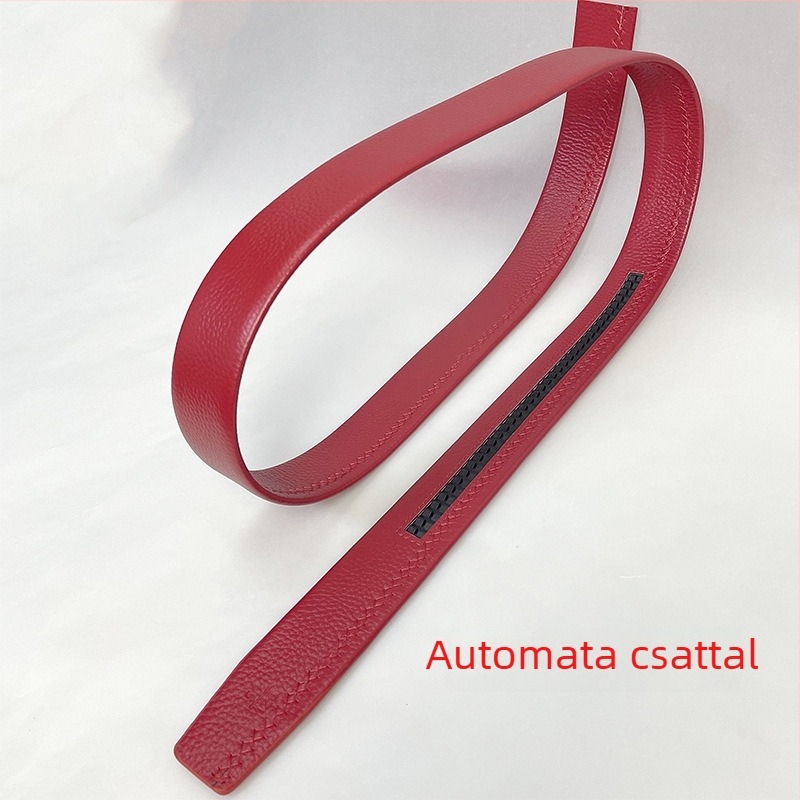 Valódi bőrből készült öv automata csattal, első réteg marhabőrből, domborított felülettel
