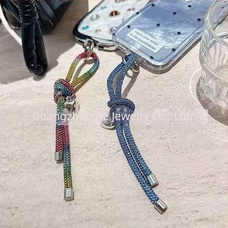 Ragyogó strasszos masnis kulcstartó és táskadísz – kézzel kötött poliészter, Xinhe Diamond Jewelry