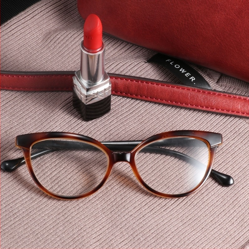 Női cat-eye olvasó szemüveg leopard mintával, kékfény-szűrős lencsékkel, teljes műanyag keret