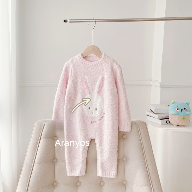 Baba nyuszi mintás overál, vastag meleg kötött anyagból, hosszú ujjú pulóverrel, 95% poliészter, 0–12 hónapos korosztálynak