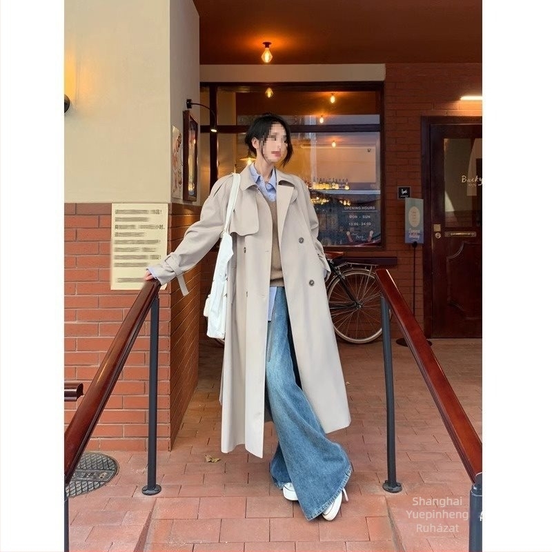 Női brit stílusú trench kabát, ultra rövid hossz, A-vonalú sziluett, Spandex anyag