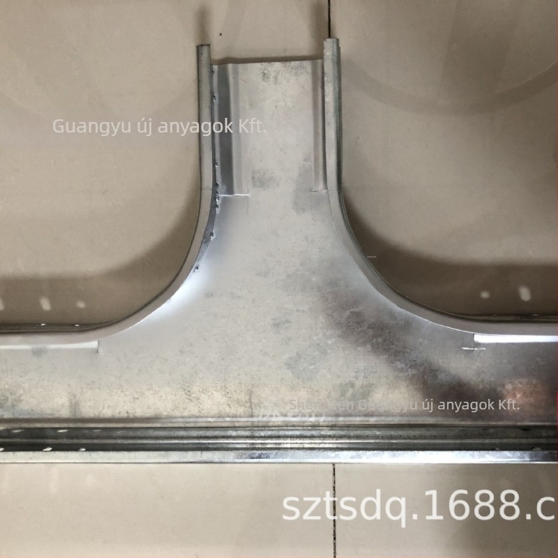Guangyu szelvényezett galvanizált kábeltálca, testre szabható, ISO 9001 tanúsítvánnyal