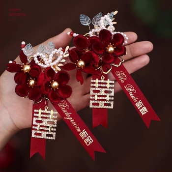 Esküvői corsage a menyasszony és a vőlegény, valamint a család részére — selyem virágok, Kuano márka, univerzális stílus, kivitelezés: Egyéb, import: Nem