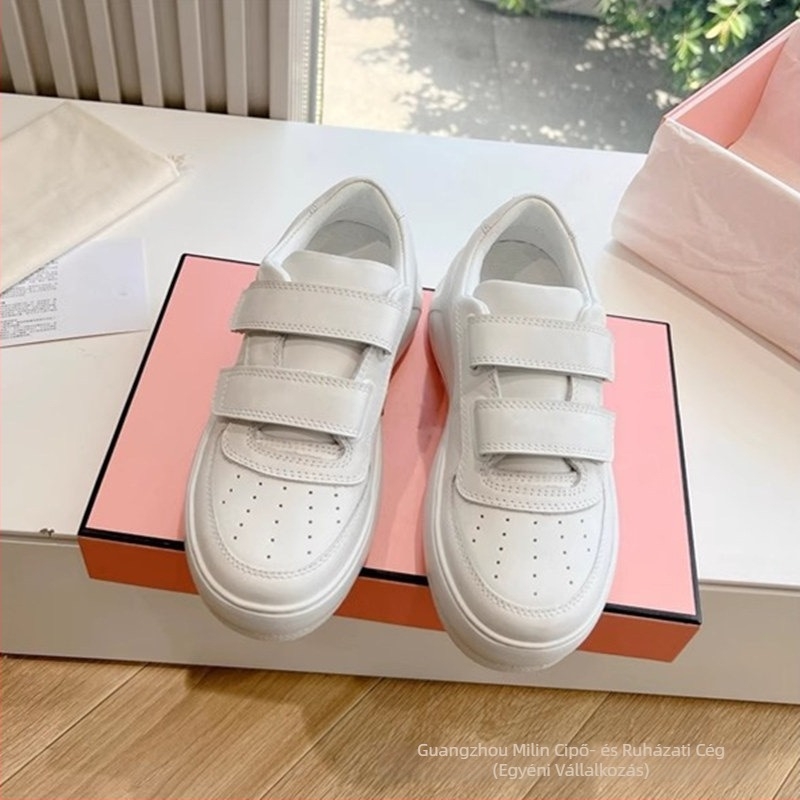 Női bőrből készült Velcro-záródású slip-on edzőcipő, 7 cm vastag gumitalppal és báránybőr belsővel