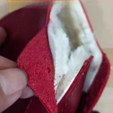 Női téli cipő mű PU felsőrésszel, belső műszőrmés bélés, középmagas szár, műanyag talp, fűzős zárás
