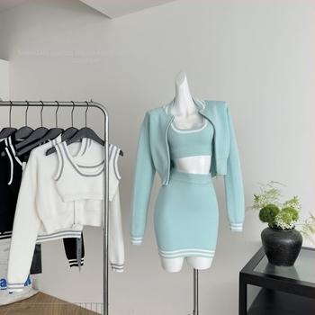 Temple Mai Kötött camisole-dzseki szett — korai ősz 2025, karcsú sziluett, ujj nélküli, spandex