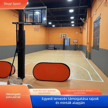 Belső edzőterem falvédő — szövetes puha burkolat, rajzfilm-stílus