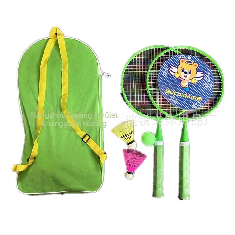 Két rakétából álló gyermek bádminton készlet, körfejű dizájn, könnyű 80–84 g, ferroalloy váz, nylon húrok, méretek 22×44 cm