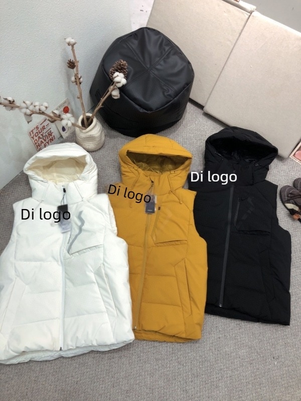 Férfi tollmellény, koreai verzió, Slim fit, vastagított, kapucnival