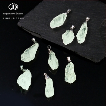 DIY kristályból készült ékszer kiegészítő — vágás, őrlés és polírozás; kavicsos minta; divatos városi stílus