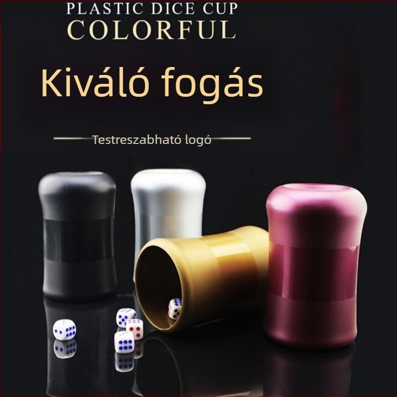 Műanyag dobókocka pohárkészlet bárhoz és KTV-hez, vastagított fogású ergonómikus kialakítás, szórakoztató kiegészítő