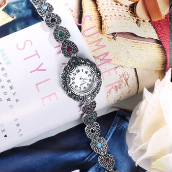 Női karkötő-óra, retro stílus, ötvözet, elektroplatírozás, ötvözetbe illesztett mesterséges kövek