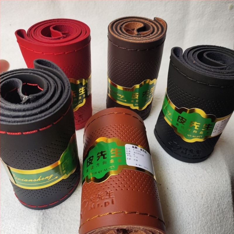 Kézzel varrott kormánykerékvédő, univerzális sedanhoz, mind a négy évszakhoz, Ultrafilm bőr