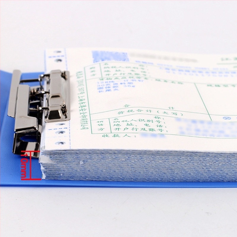 Deli 5355 műanyag számlatartó, egy erős klippel, vízálló