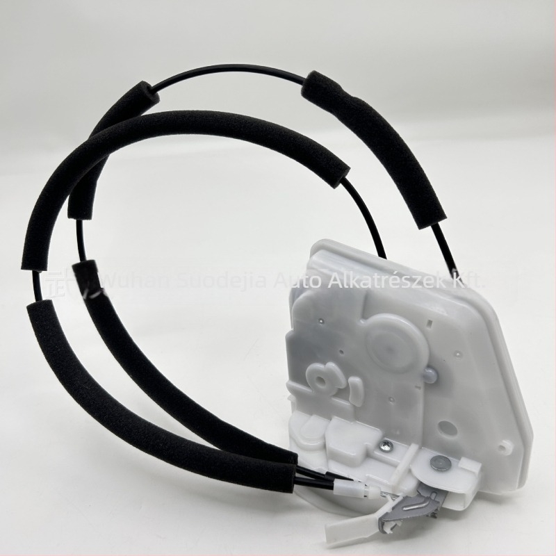Mazda 3 központi ajtózár motor (jobb első ajtó) — fém-plasztik felépítés, 0,5 kg, Sodja