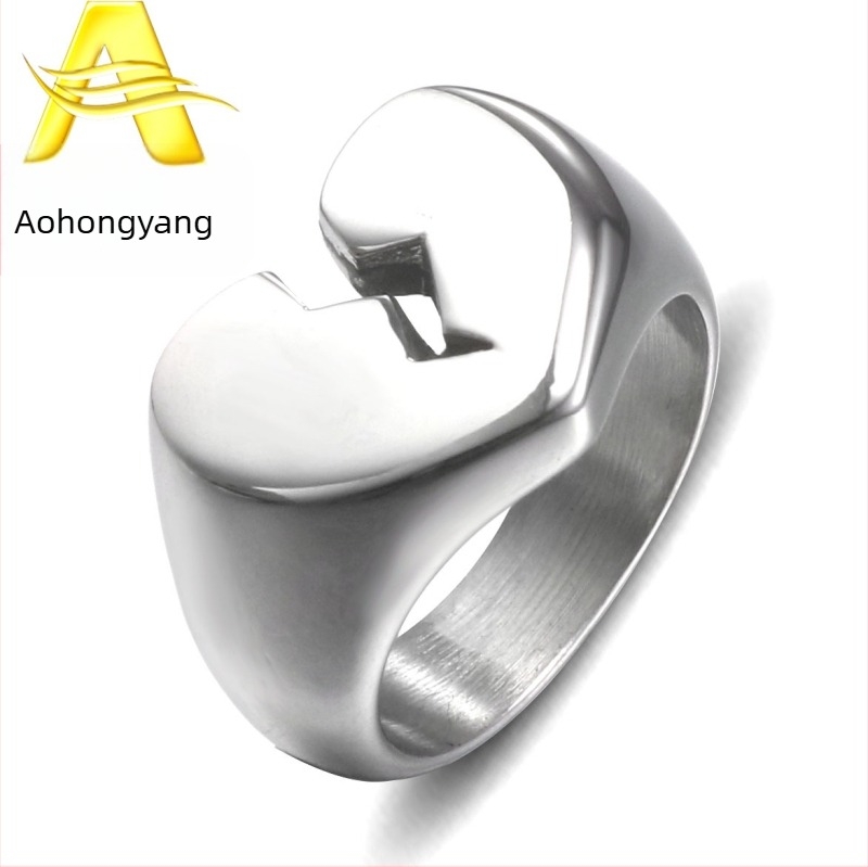 Szív alakú gyűrű titánacélból, polírozott felület, modell HZ238, uniszex, 2024 tavasz