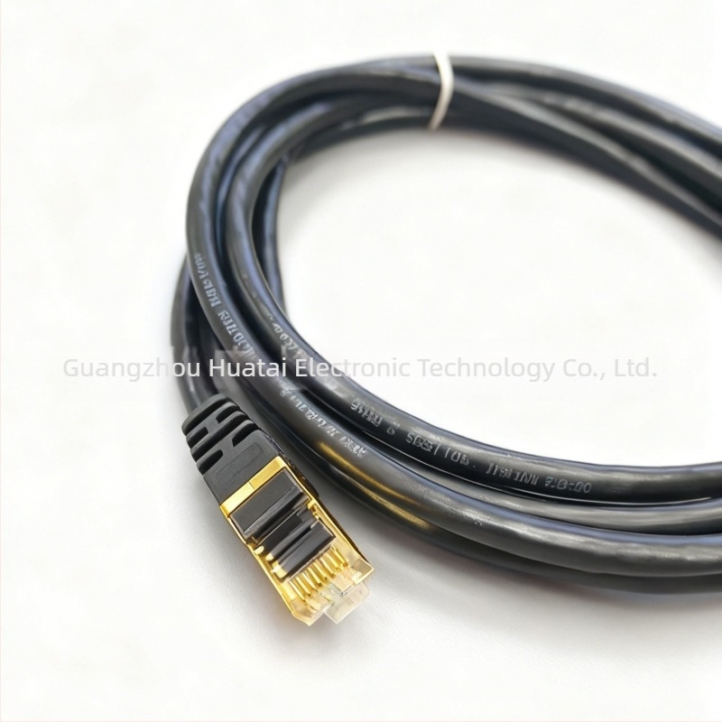 Cat7 hálózati kábel, RJ-45 csatlakozó, csavart érpár, vezető átmérője 5.0, 1000 Mbps