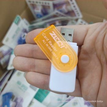 Külső USB 2.0 TF négy az egyben kártyaolvasó