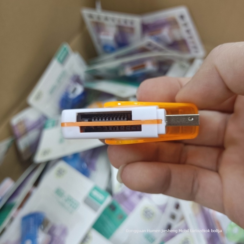 Külső USB 2.0 TF négy az egyben kártyaolvasó