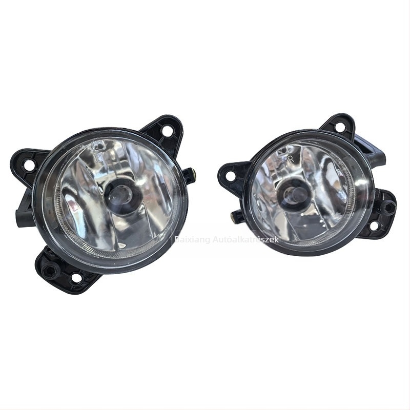 VW Polo, Skoda Maxway és T5-höz való első ködfényszóró – ABS, 12V, 55W, alkatrész számok 7H0941699/7H0941700