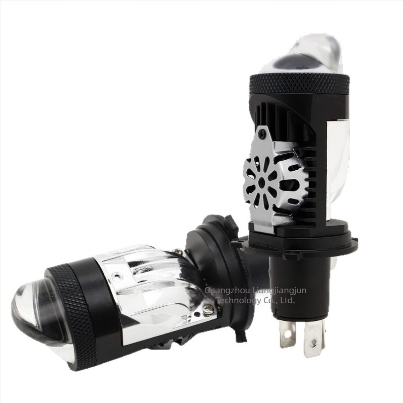 H4 LED autó fényszóró egybeépített lencsével és fish-eye hatással, 28W, 4800 lm, élettartam 30 000 óra, alumínium ház