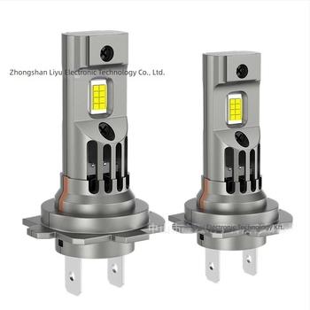Autó LED fényszóró H7 (22W, 12V, 4000 lm, IP65, Univerzális kompatibilitás)