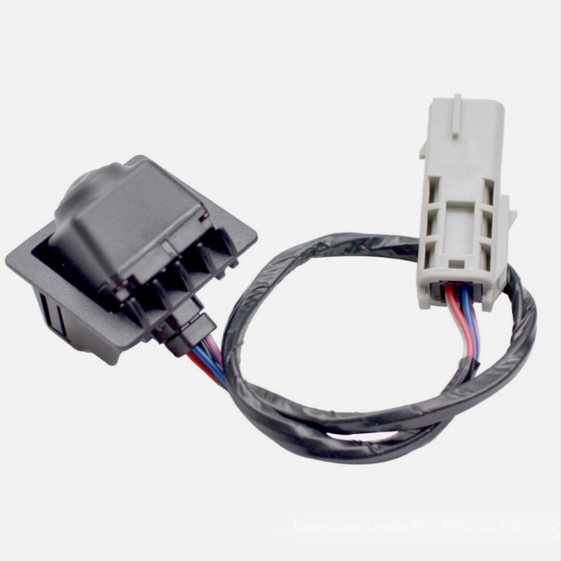 Cadillac tolató kamera 23205689 95407397 - 12V, 170°, felbontás 480x600, teljesítmény 6W, műanyag ház