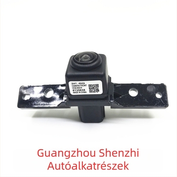 Nissan X-Trail előre- és tolató kamera, modell 284F1-4BA0A/284F14BA0A, felbontás 480x600, teljesítmény 6W, állítható szög