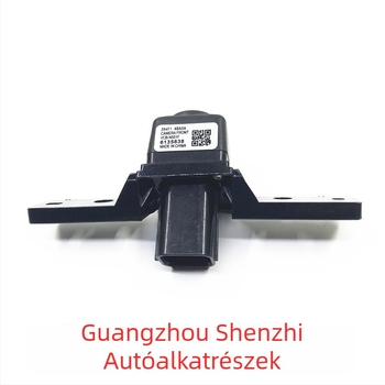 Nissan X-Trail előre- és tolató kamera, modell 284F1-4BA0A/284F14BA0A, felbontás 480x600, teljesítmény 6W, állítható szög